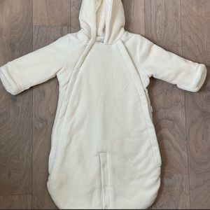 Baby Gap sack size 3-6 months